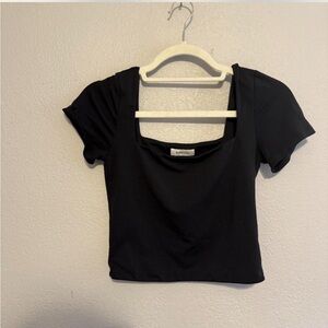 Babaton Aritzia Black Top Size Medium